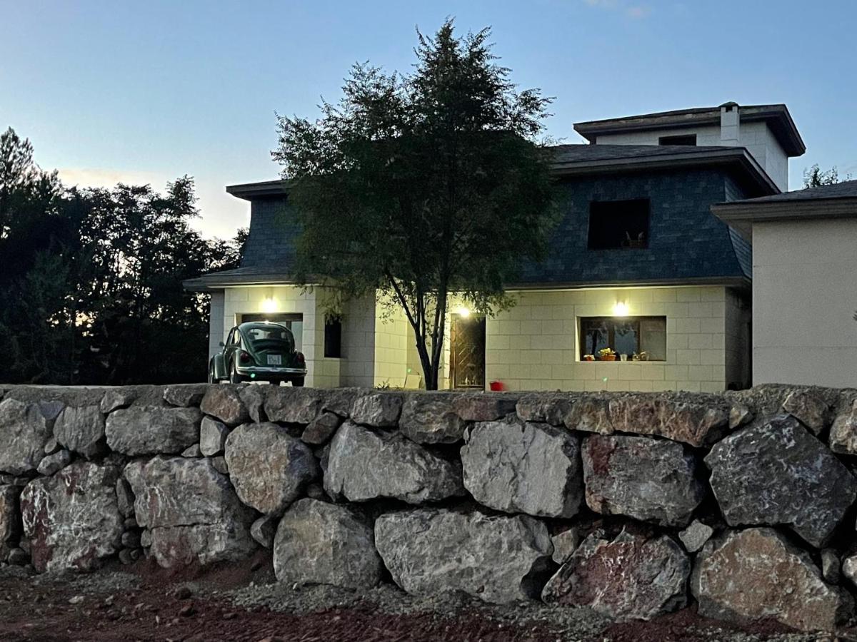 Villa El Refugio. Teruel Esterno foto